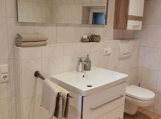 Bürgstadt, Am Bischof Mit Sonnenterrasse, 1 Bis 4 Betten Buergstadt