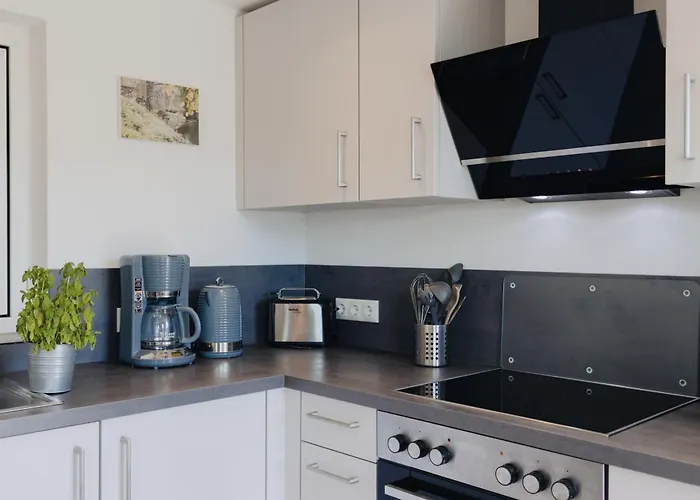 Bürgstadt, Am Bischof Mit Sonnenterrasse, 1 Bis 4 Betten Apartamento Buergstadt