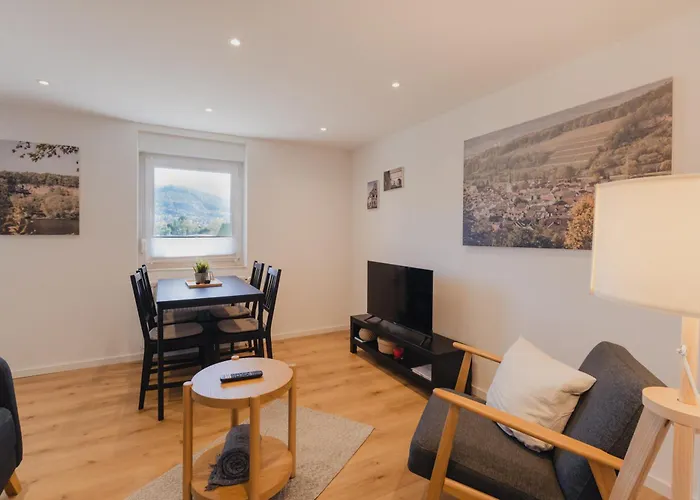 Bürgstadt, Am Bischof Mit Sonnenterrasse, 1 Bis 4 Betten Apartamento Buergstadt