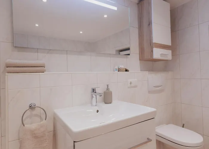 Apartamento Bürgstadt, Am Bischof Mit Sonnenterrasse, 1 Bis 4 Betten