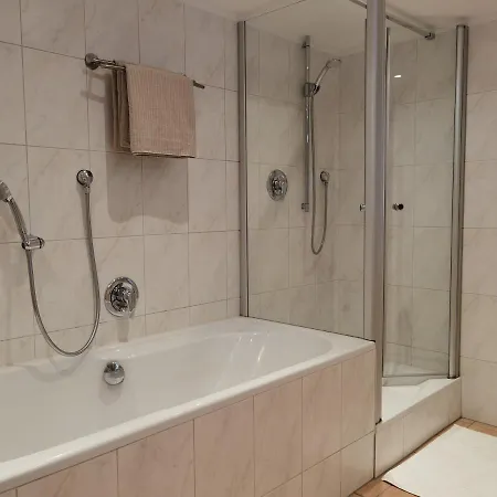 Διαμέρισμα Buergstadt, Am Bischof Mit Sonnenterrasse, 1 Bis 4 Betten